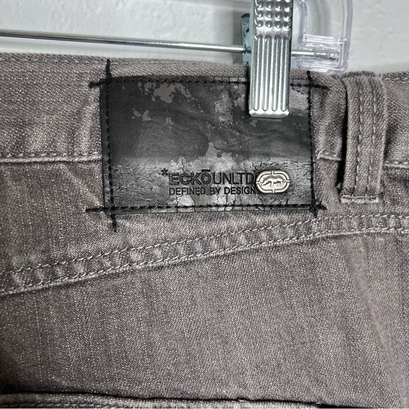Ecko Jeans Men 42 x 33 Straight Fit Gray Y2K Cargo Pockets CLO - Picture 4 of 10